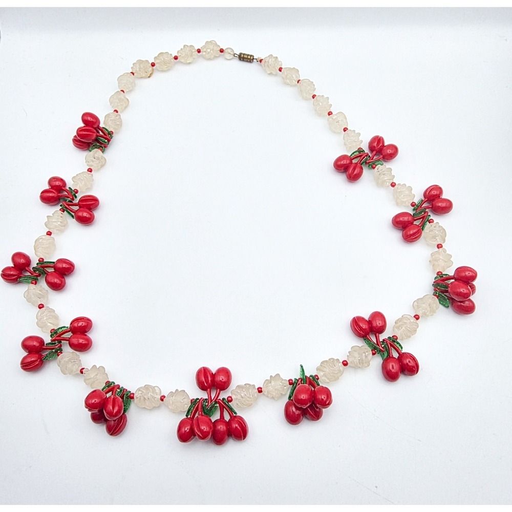 Vintage Red Cherry Ruffle Molded Frosted Lucite 29" Chunky Beaded Necklace